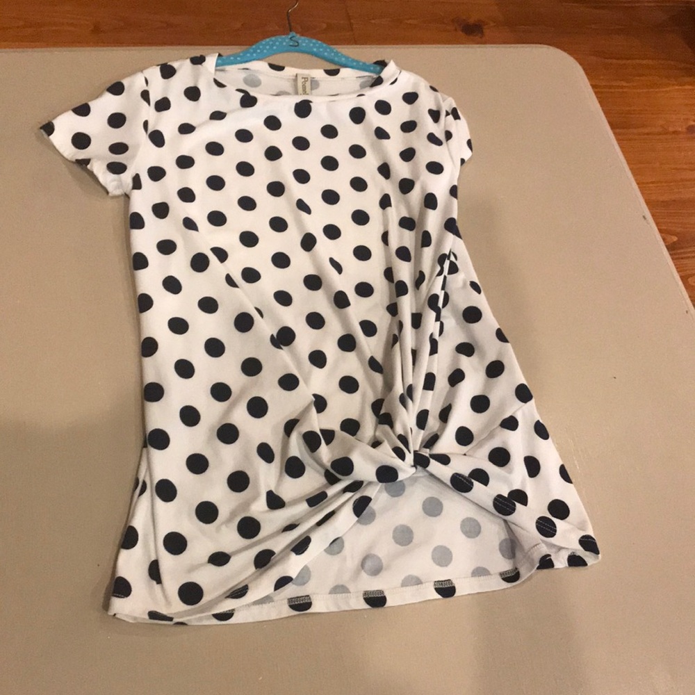 Polka dot top
